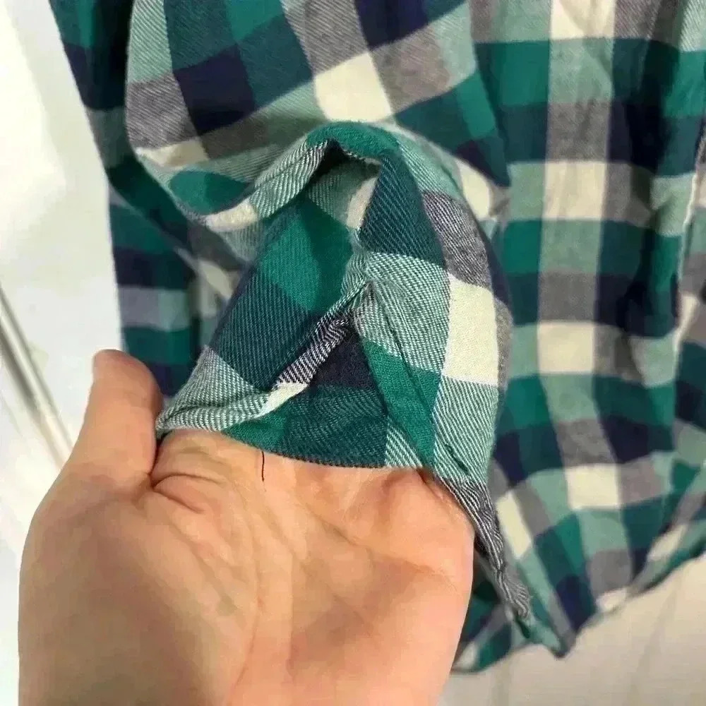 Wrangler Wrancher Shirt Teal/Navy/Cream Plaid Flannel Button Down Shirt. Size XL - Picture 3 of 12